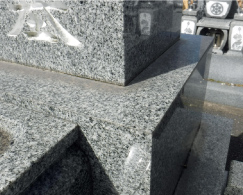 水垢を除去します。